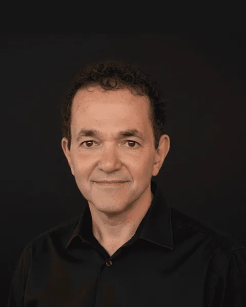 Mauro, direção executiva